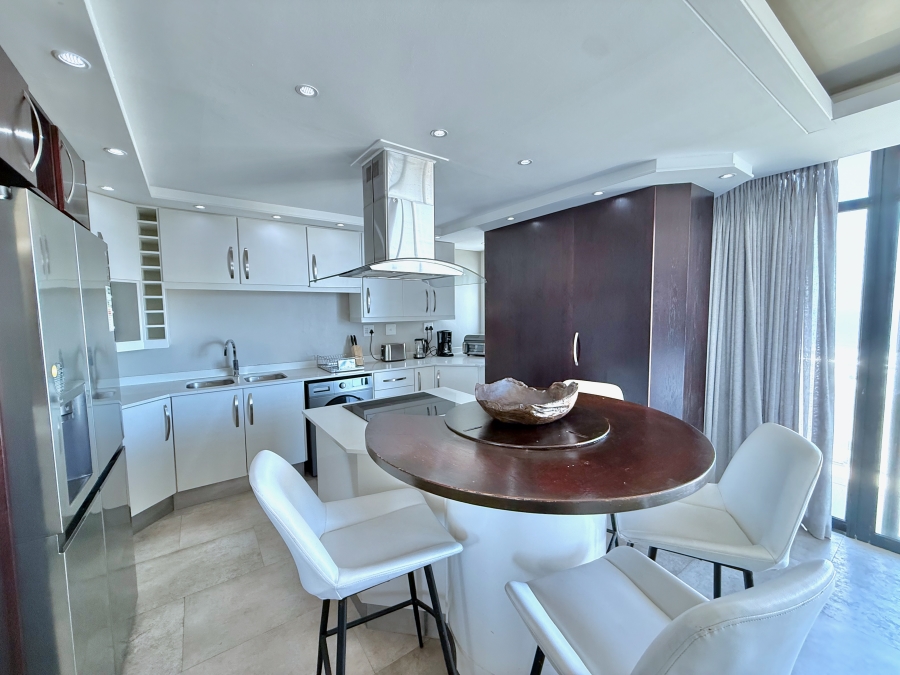 3 Bedroom Property for Sale in Waves Edge Western Cape